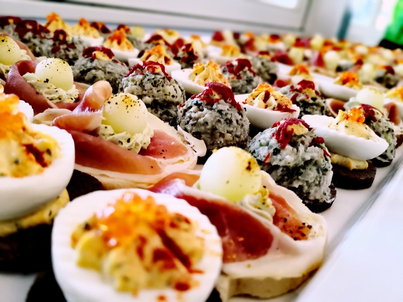 Fingerfood-Buffet-BELLAN-Catering-Dresden